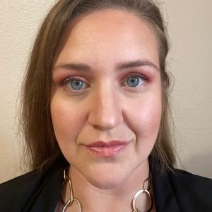 Meet your Posher, Kali